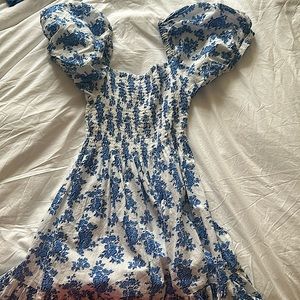 works as a xs or a small